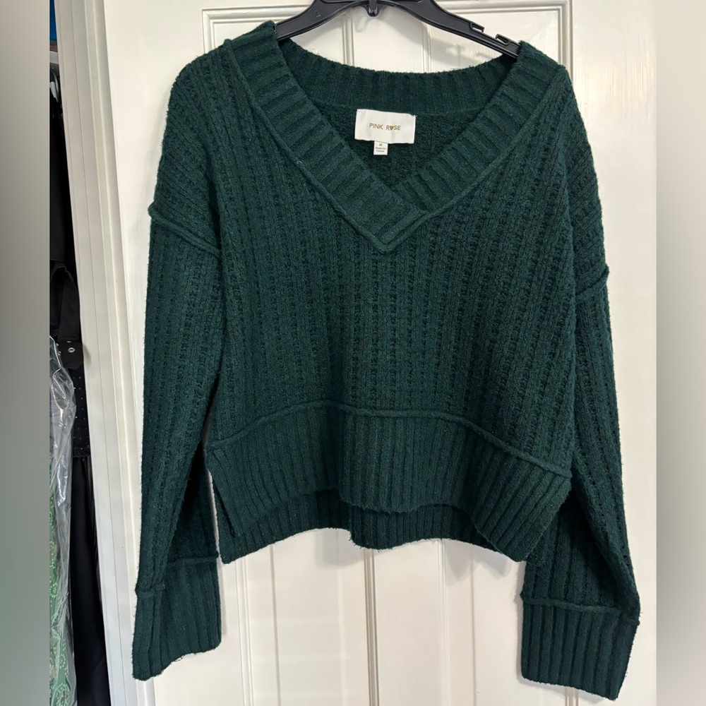 Pink Rose Deep Green V-Neck Sweater | Ribbed Knit | Women's | Like New